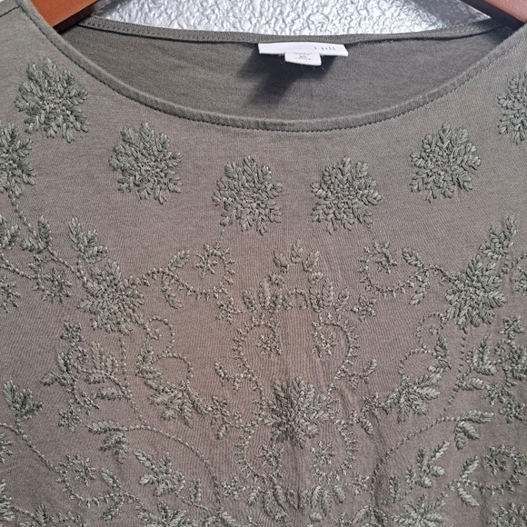 J. Jill Embroidered Olive Green Shirt  Size XS - Picture 6 of 10
